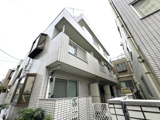 アドバンスⅥ301号室 外観