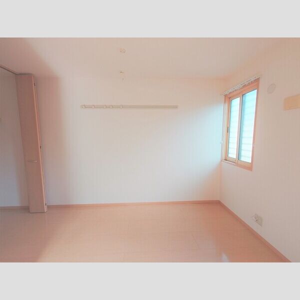 サンモールエイト106号室 洋室4帖