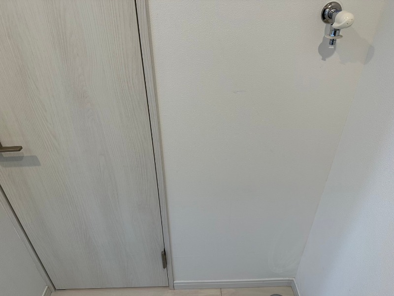 CREAL王子North5階 室内洗濯機置場