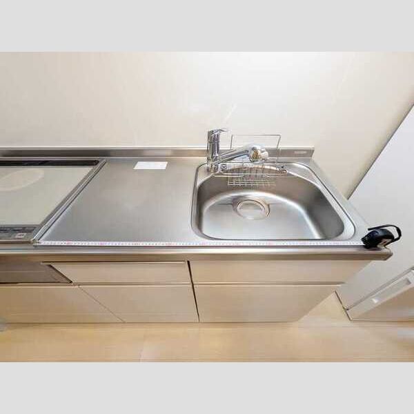 ヴェルサン調布101号室 シンク