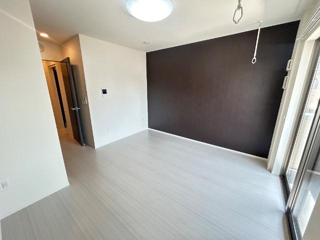 OceanCoastTsudanuma（オーシャンコーストツダヌマ）301号室 洋室