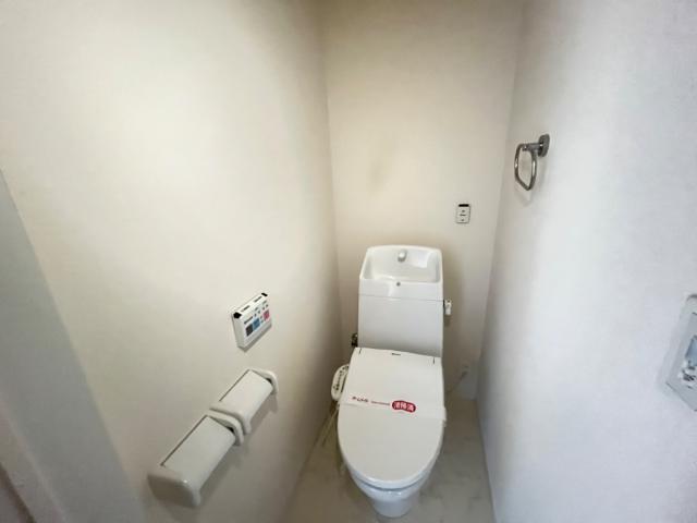 Ｃａｓａ　ｄｅｌｌｅ　ｒｏｓｅ (カーサ デルレ ローゼ) シャワー付トイレ