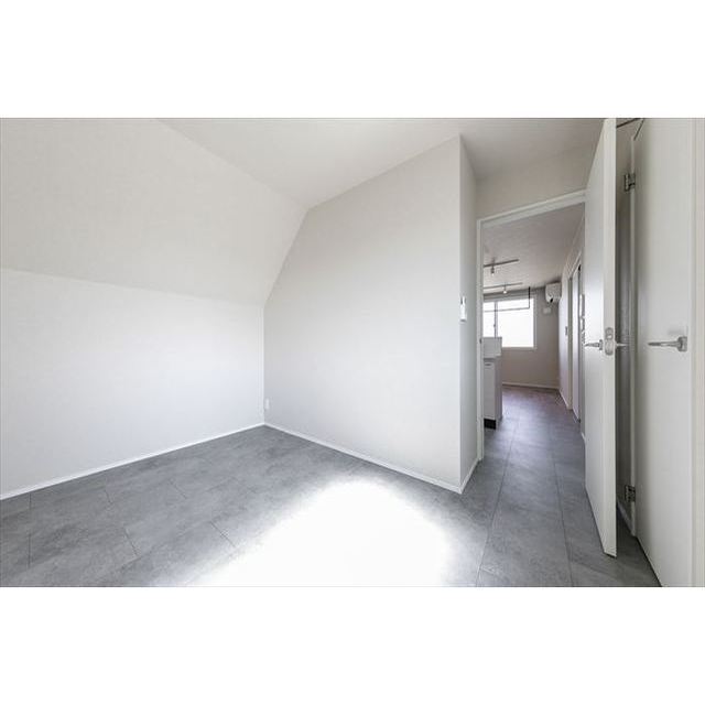 ウッドクレスト東高円寺レジデンス0302号室 内観