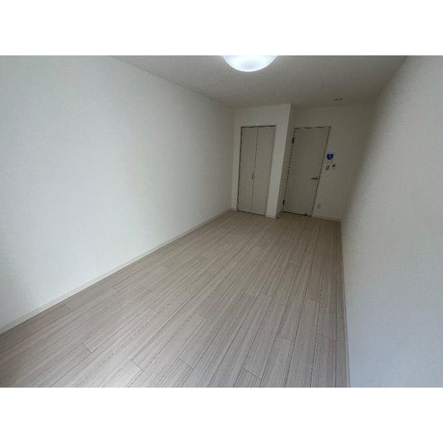 エステイトB東岩槻103号室 リビング