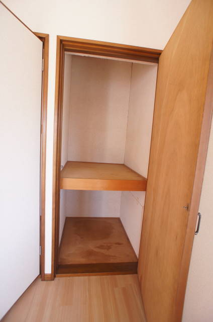 ビラ高品 現地待合せで内見できます！！同タイプのお部屋となります。