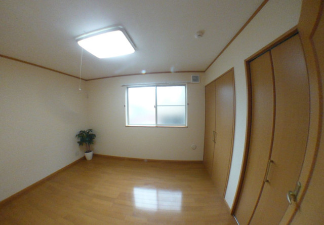 市川ガーデンヴィラ 内観