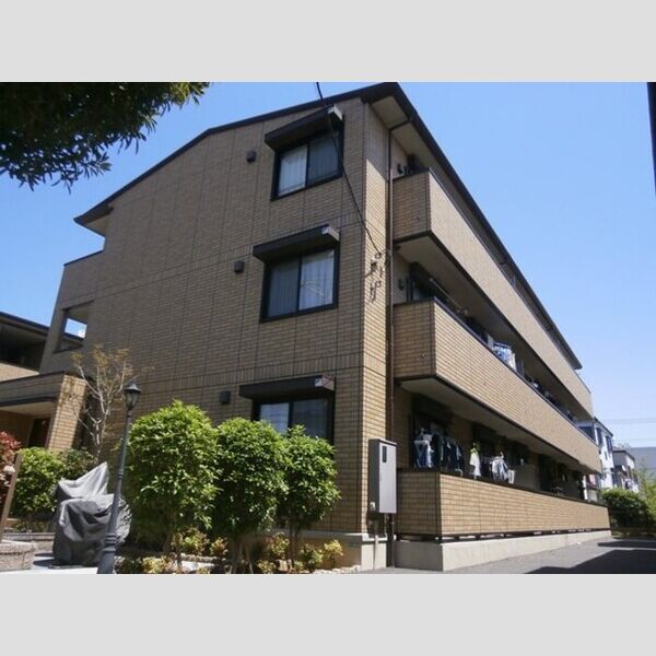 ロイヤルティアラⅡ・ⅢⅡ301号室 外観