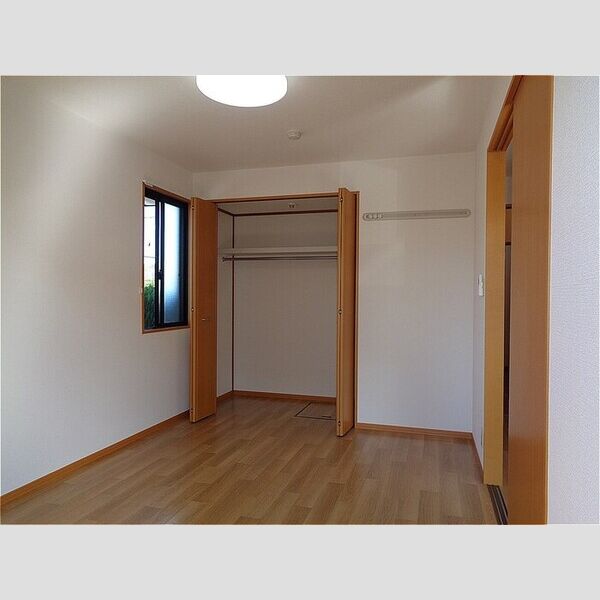 ベイコート105号室 収納