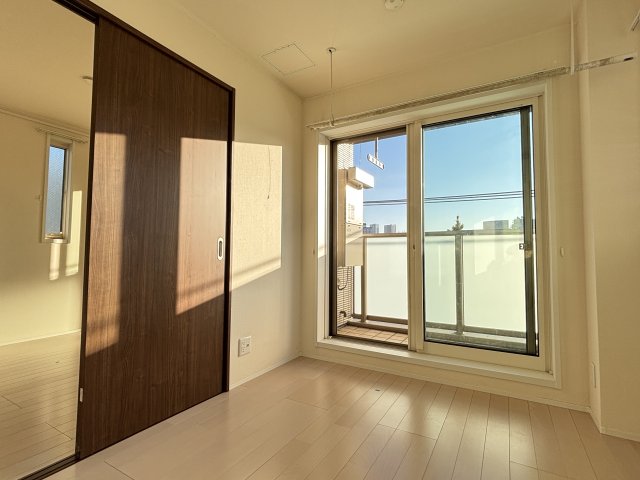 オーキッド目黒 リビング