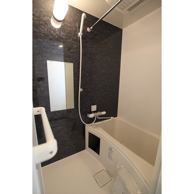 ブランミュール横浜鶴見Ⅲ0301号室 お風呂