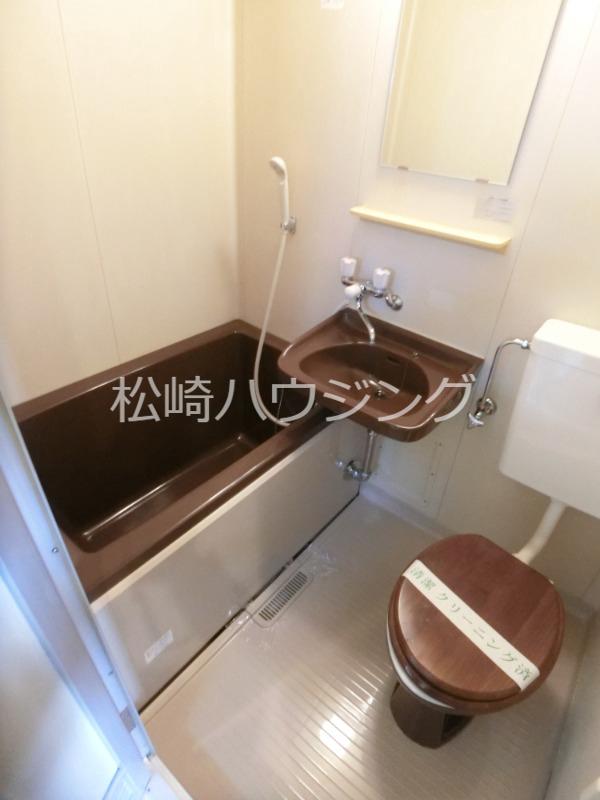 サングロウ2階 トイレ