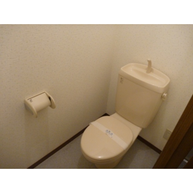 アムール 金谷104号室 内観