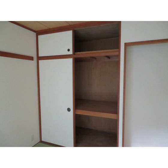 クリオ鎌倉笛田0214号室 押入れ