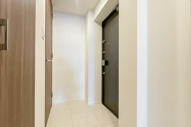 Weave Base Itabashi Honcho5階 玄関