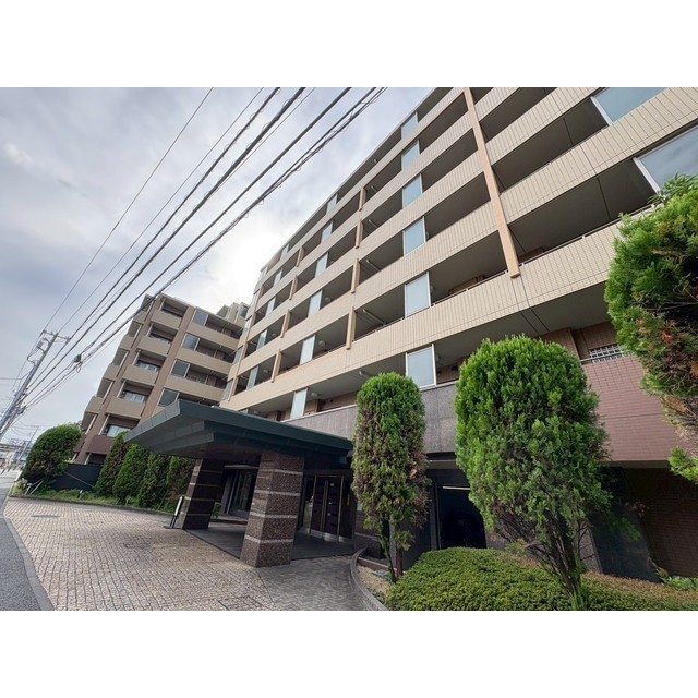 クレストフォルム横浜鶴見ディアガーデン 外観