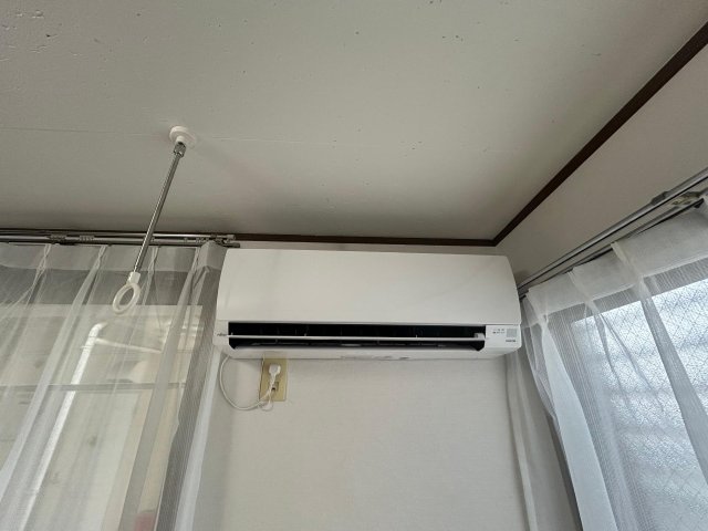 グランデュール白楽101号室 エアコン