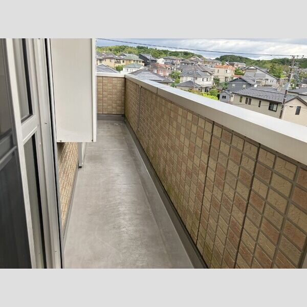 ソレアード301号室 バルコニー