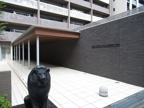 ライオンズ川越グランフォート マンションエントランス