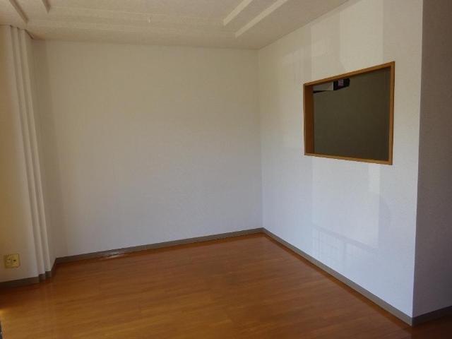 シャイニングｉｎ青葉Ⅱ リビング