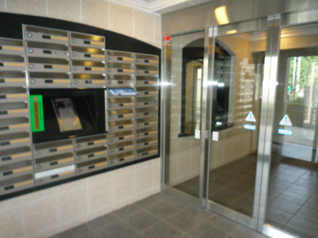 プライムアーバン平井207号室 エントランス