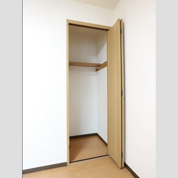 G・MウエストハイツA0301号室 クローゼット