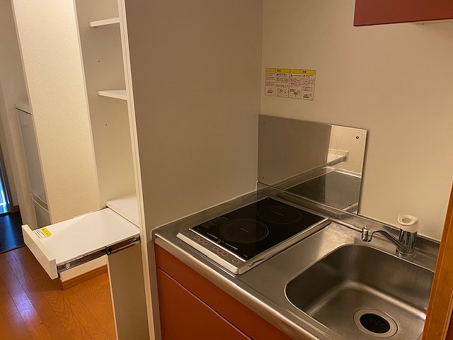 レオパレスプルミエール205号室 キッチン