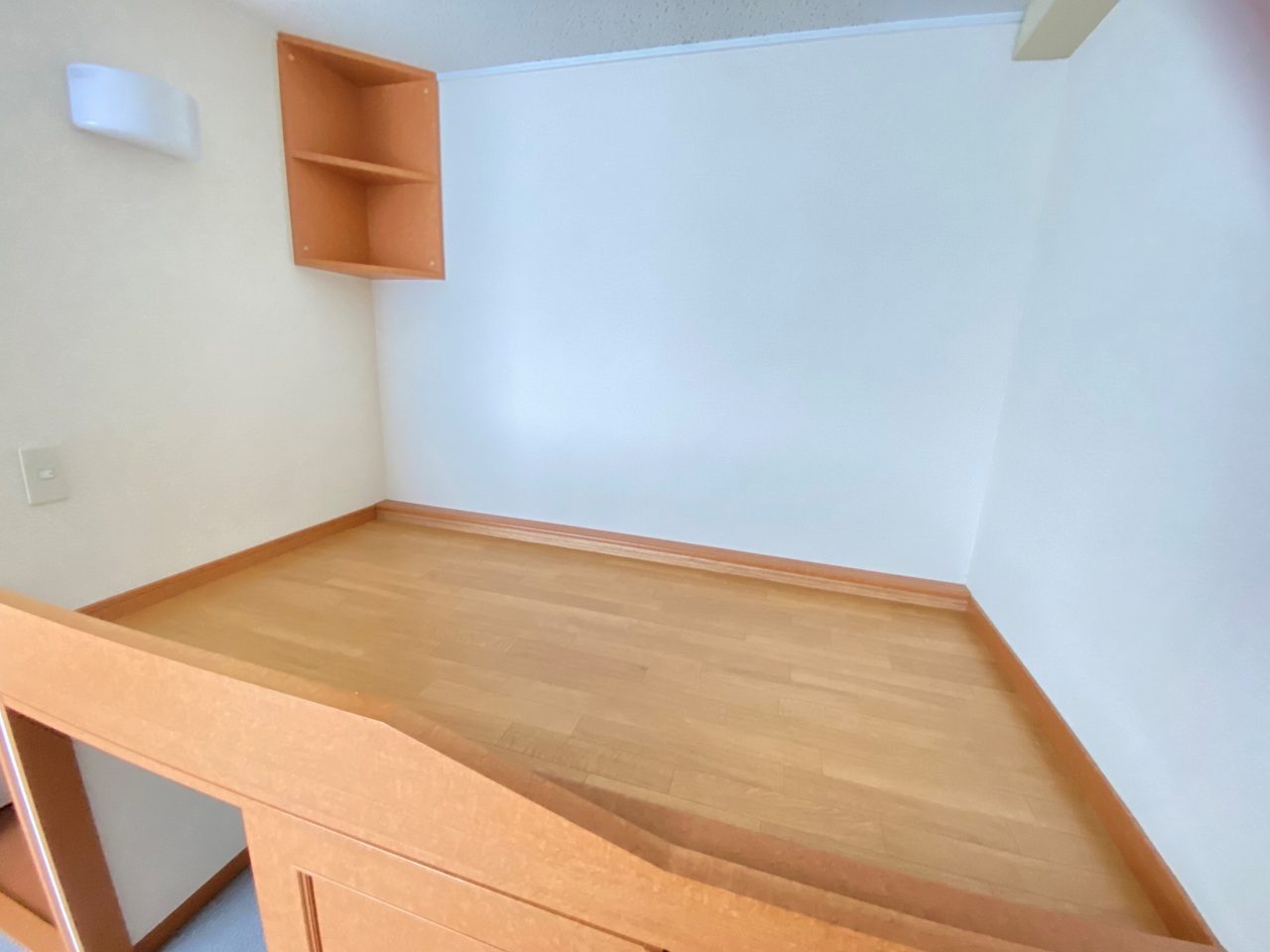 レオパレスＦｉｒｓｔ　Ａｓｔｙ 寝室