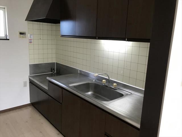 小田原市南町４丁目戸建1階 キッチン