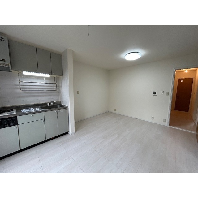 グリーンヒルズ成田H 内観