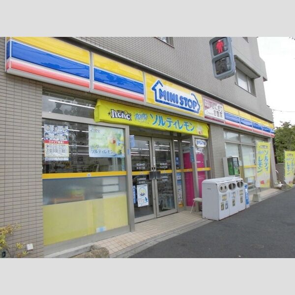 Linx　Park　Side　リンクス パーク サイド201号室 ミニストップ本一色1丁目店まで396m