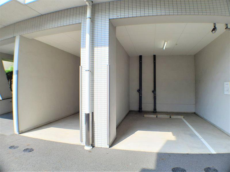 レジディア南品川3階 駐車場