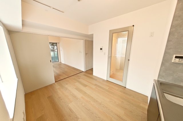 プライムアーバン新宿落合 リビング