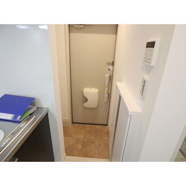 ランウェイ34R 玄関