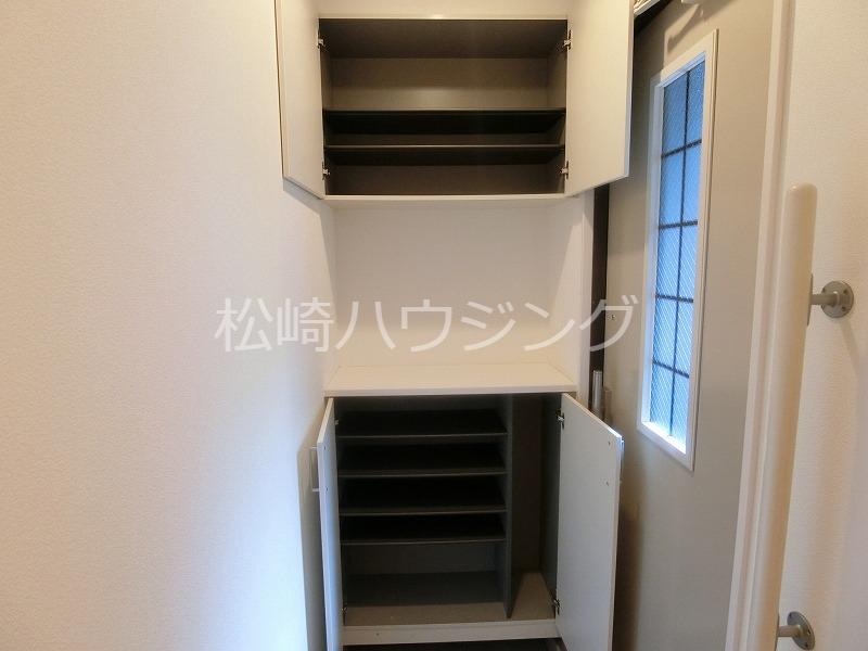 チェンバーコート 玄関