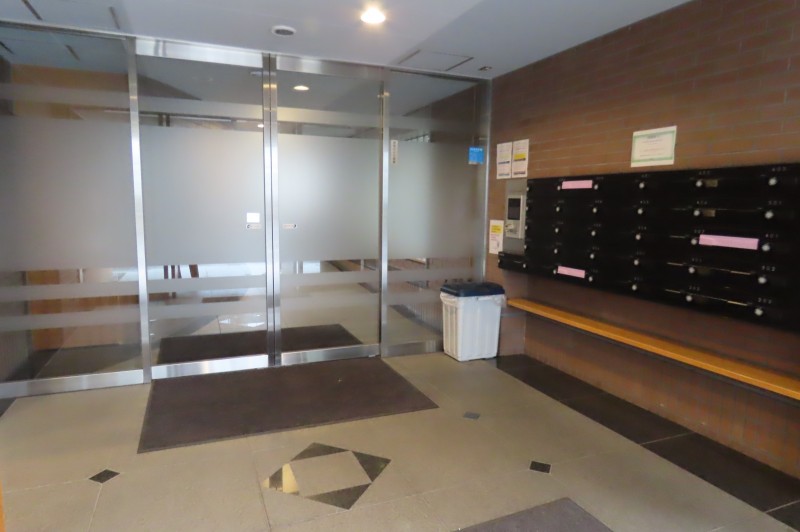 ブルームライフ向ヶ丘遊園4階 エントランス