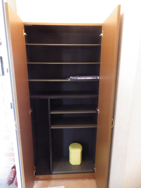 リヴェール0101号室 下駄箱