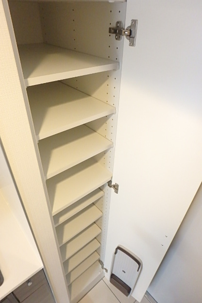 ガーラ・プレシャス川崎7階 専用の収納スペースです