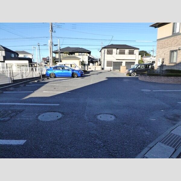 グランメール　A/B/C 駐車場