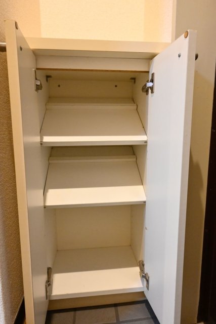 クラッセ国際コーポ池袋 靴入