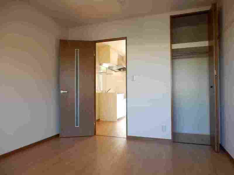 メゾンドール・ソレイユ1階 収納