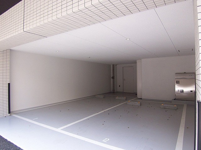 ステージファースト錦糸町アジールコート 駐車場