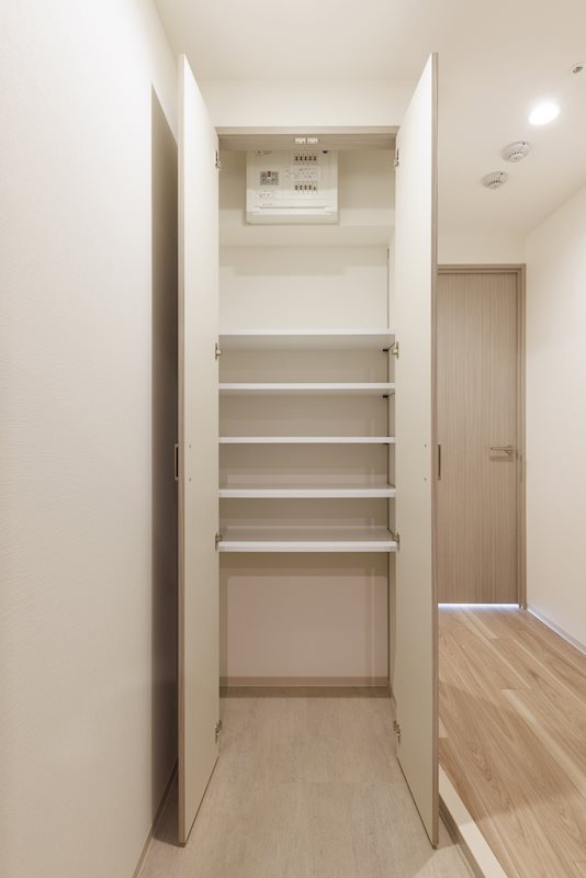 ドゥーエ入谷Ⅱ9階 収納