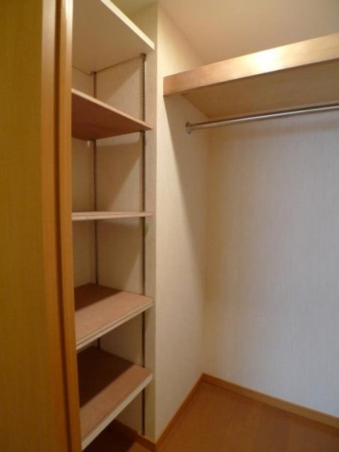 アルカンシエル横浜山下公園 ウォークインクローゼット