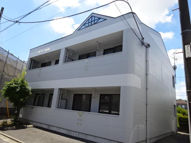 プリーマ泉の森 外観写真（昼）