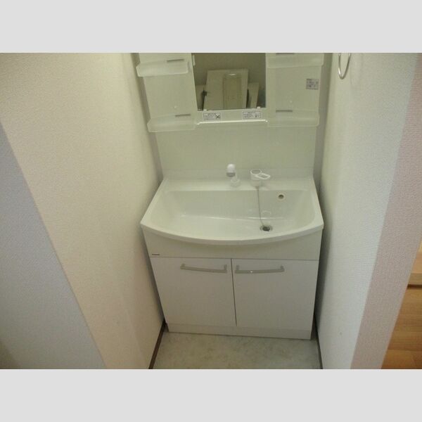 エーデルハイム　DEF 洗髪洗面化粧台