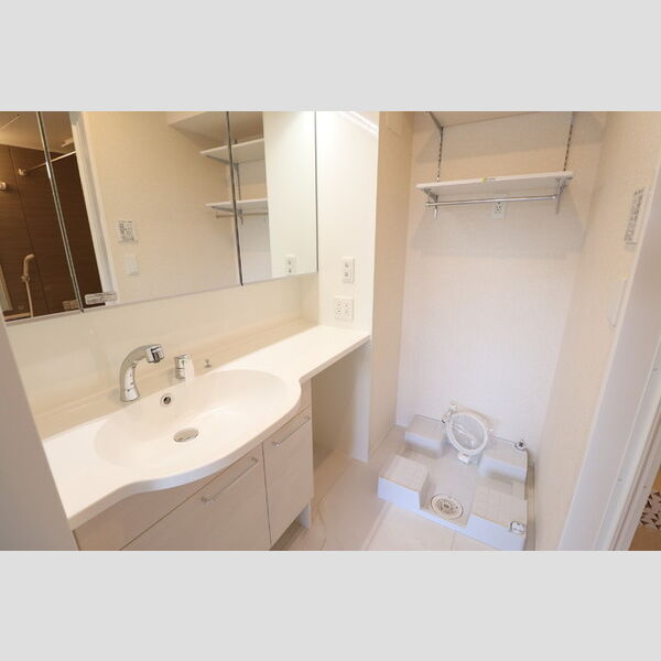 ハカランダ日吉 洗面所　洗髪洗面化粧台