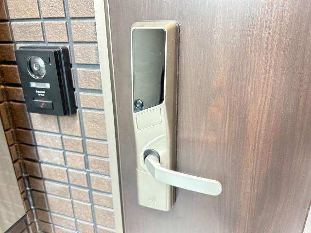 リノナル203号室 電子キー