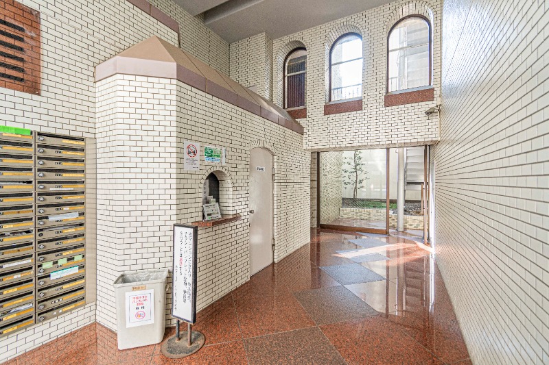 テイジン荻窪スカイレジテル4階 エントランス