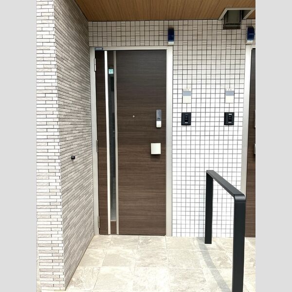 シティパル櫻205号室 玄関