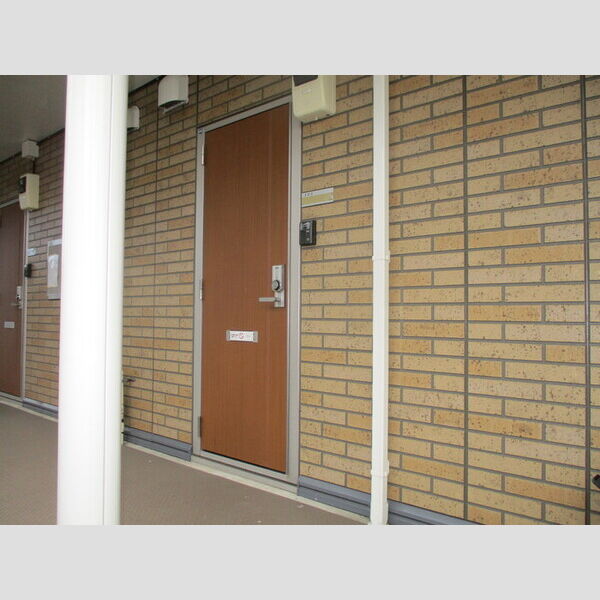 ESTRONDE(エスト・ロンド) 玄関